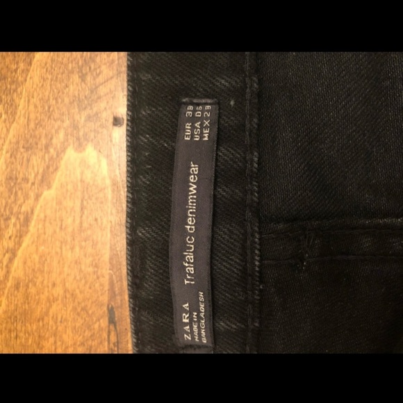 Zara Mom Jeans - Picture 4 of 9
